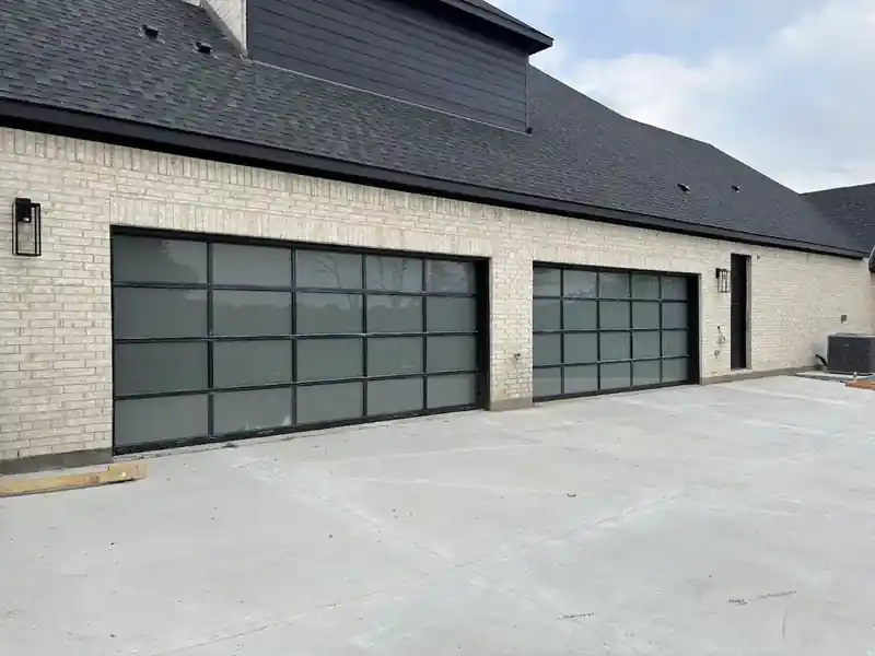 Full View Glass Doors - Photo 3