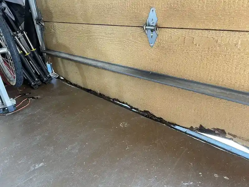 Garage Door Repair - Photo 4